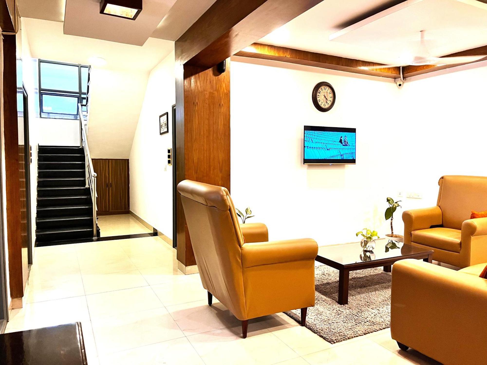 Athasri Hotel Hsr Layout Бенґалуру Екстер'єр фото