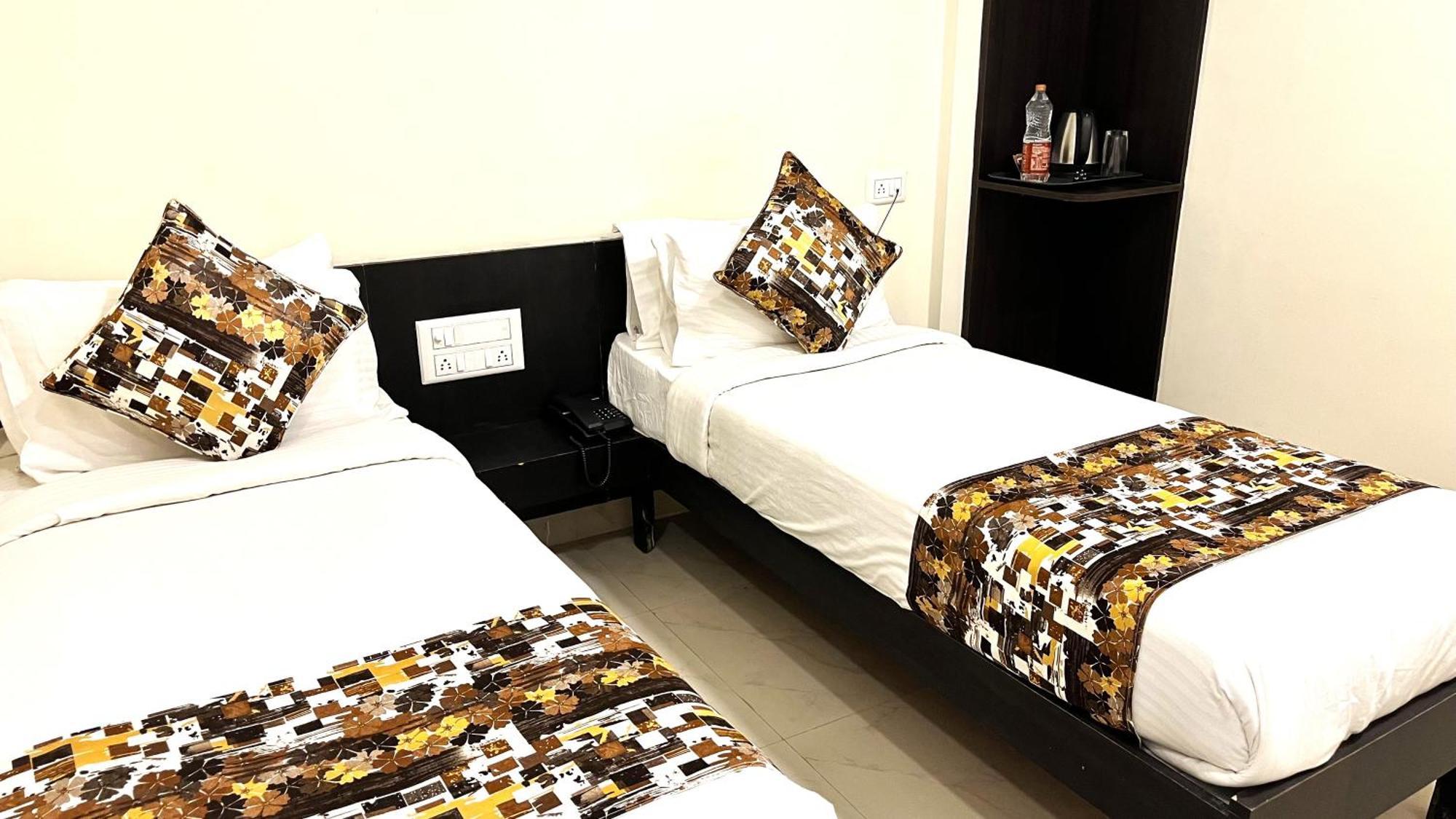 Athasri Hotel Hsr Layout Бенґалуру Екстер'єр фото